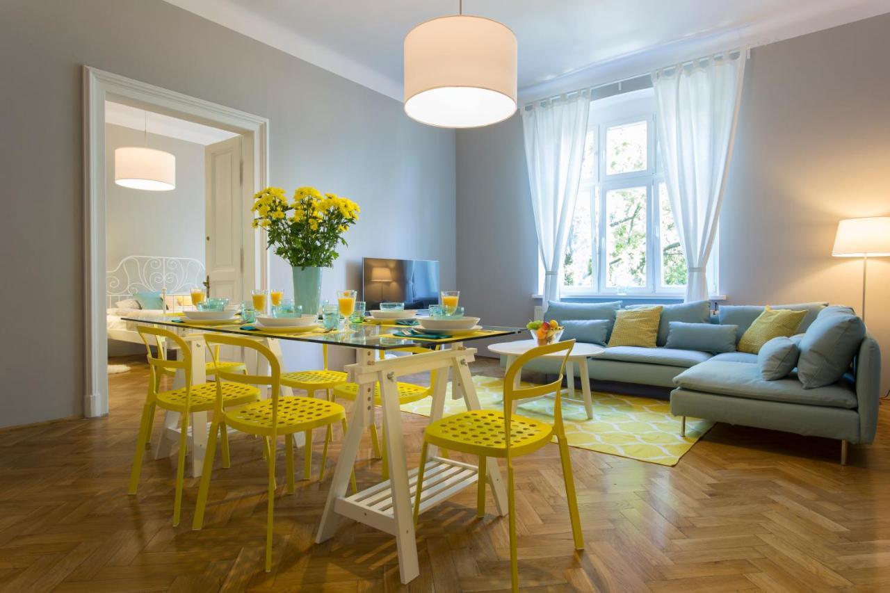 Tyzenhauz Grand Apartaments คราคูฟ ภายนอก รูปภาพ