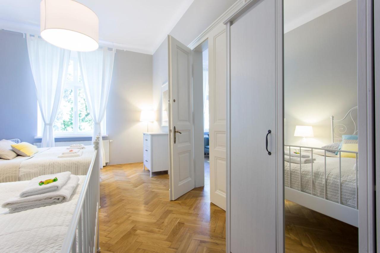 Tyzenhauz Grand Apartaments คราคูฟ ภายนอก รูปภาพ