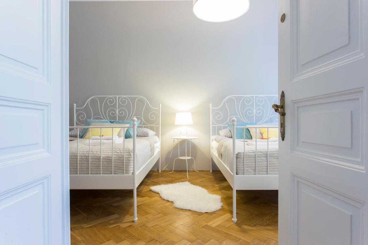 Tyzenhauz Grand Apartaments คราคูฟ ภายนอก รูปภาพ