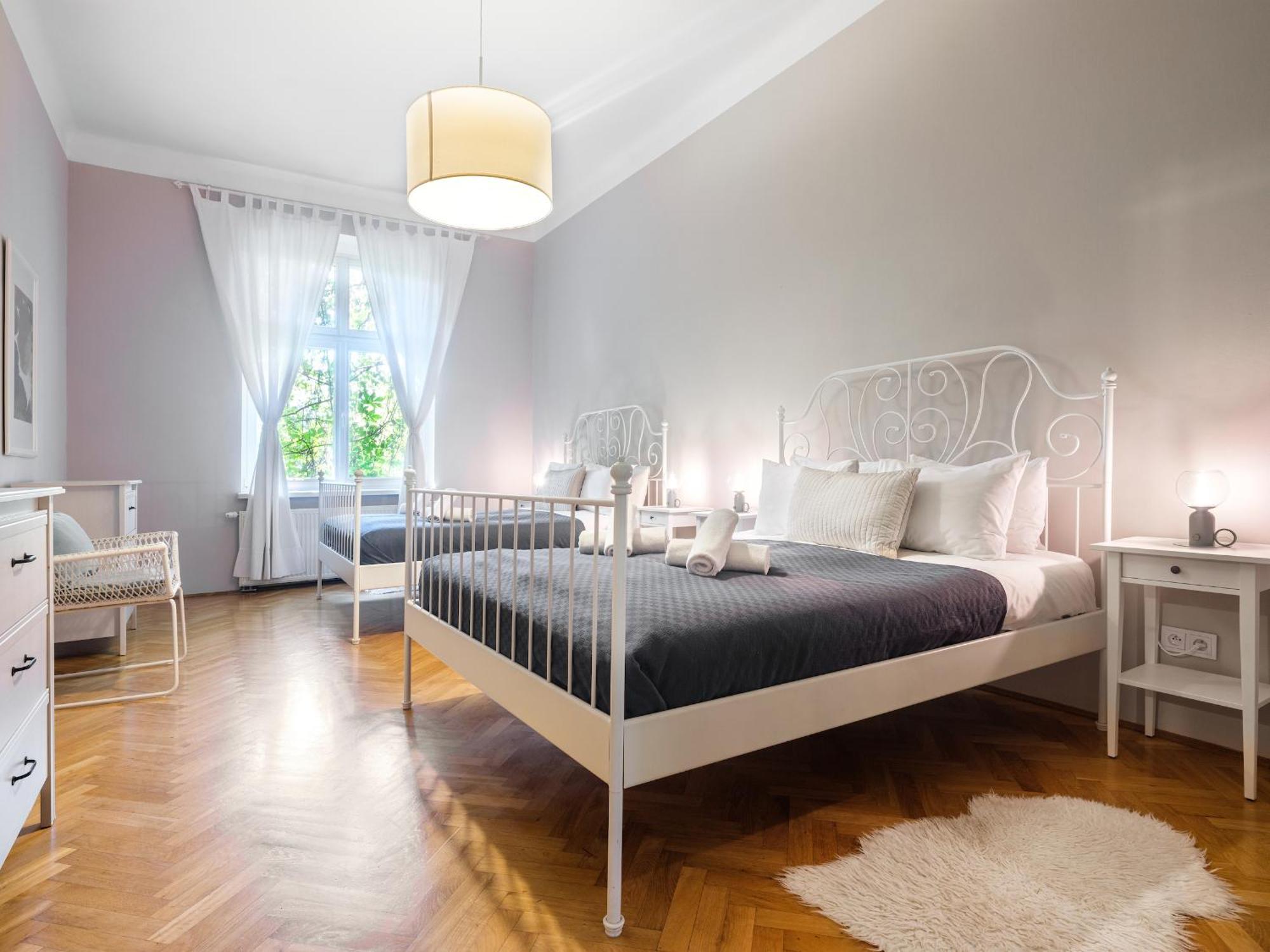 Tyzenhauz Grand Apartaments คราคูฟ ภายนอก รูปภาพ